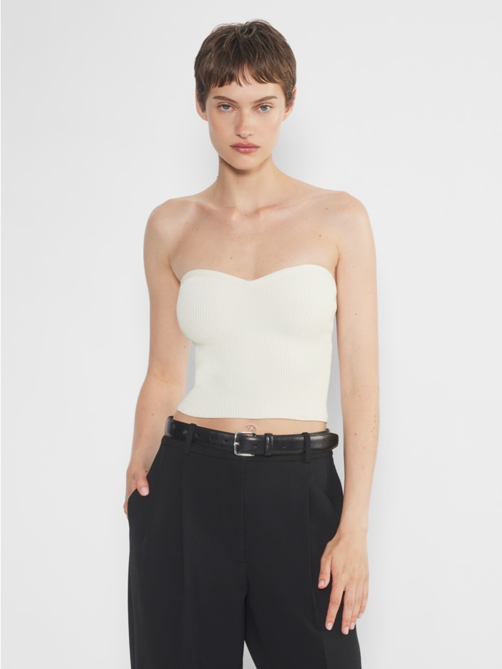 Babaton White Sculpt Knit Sweetheart Tube Top